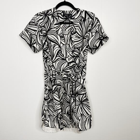 Theory Everyday VNeck Shift Dress Zebra Graphic Print Cotton Black White P - Picture 3 of 15